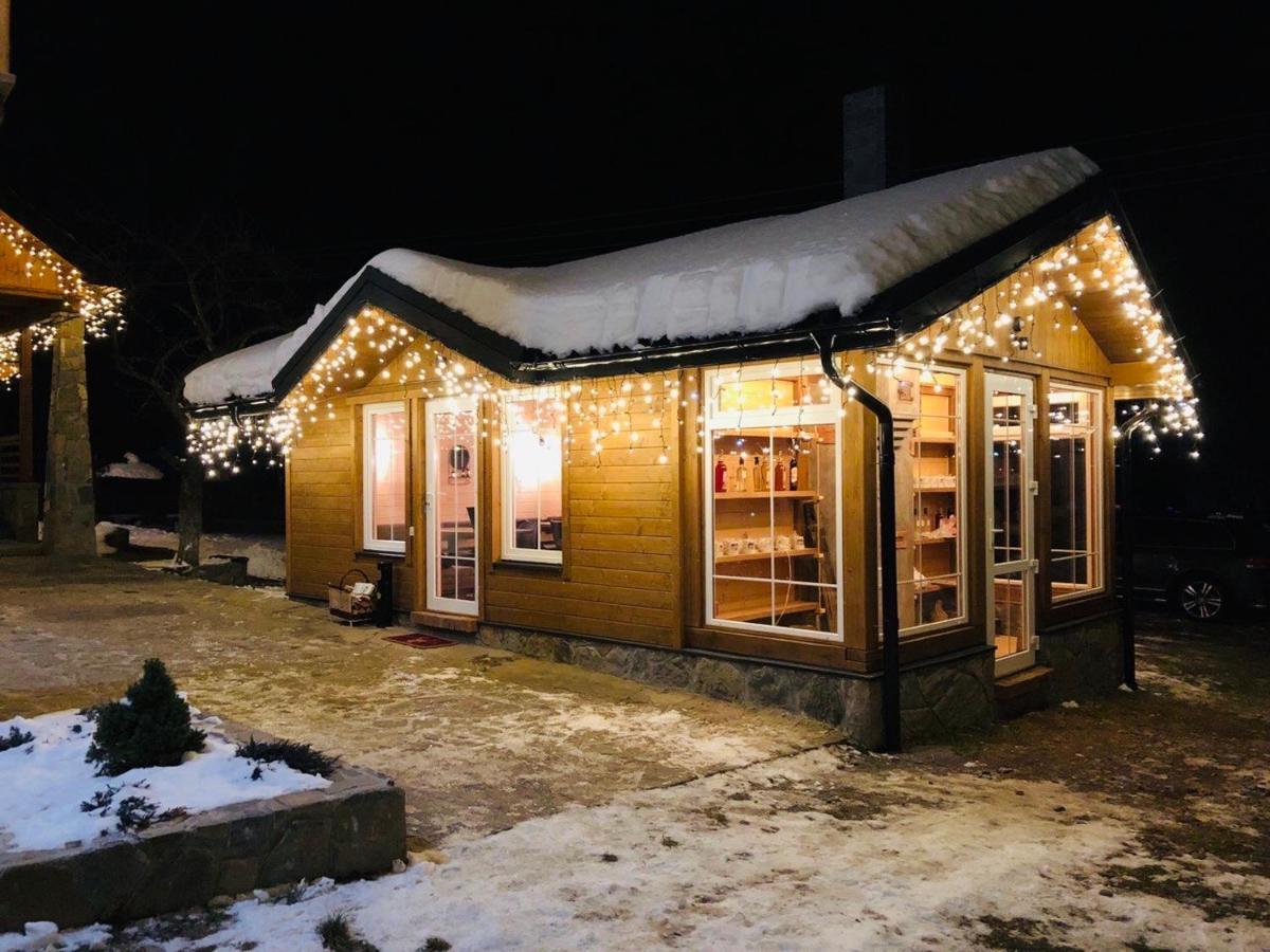 Cottage Familiya ヴェルホヴィナ エクステリア 写真