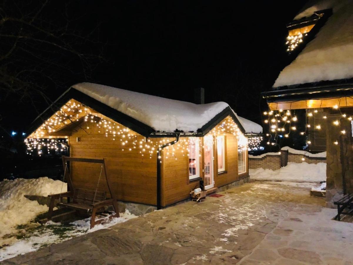 Cottage Familiya ヴェルホヴィナ エクステリア 写真